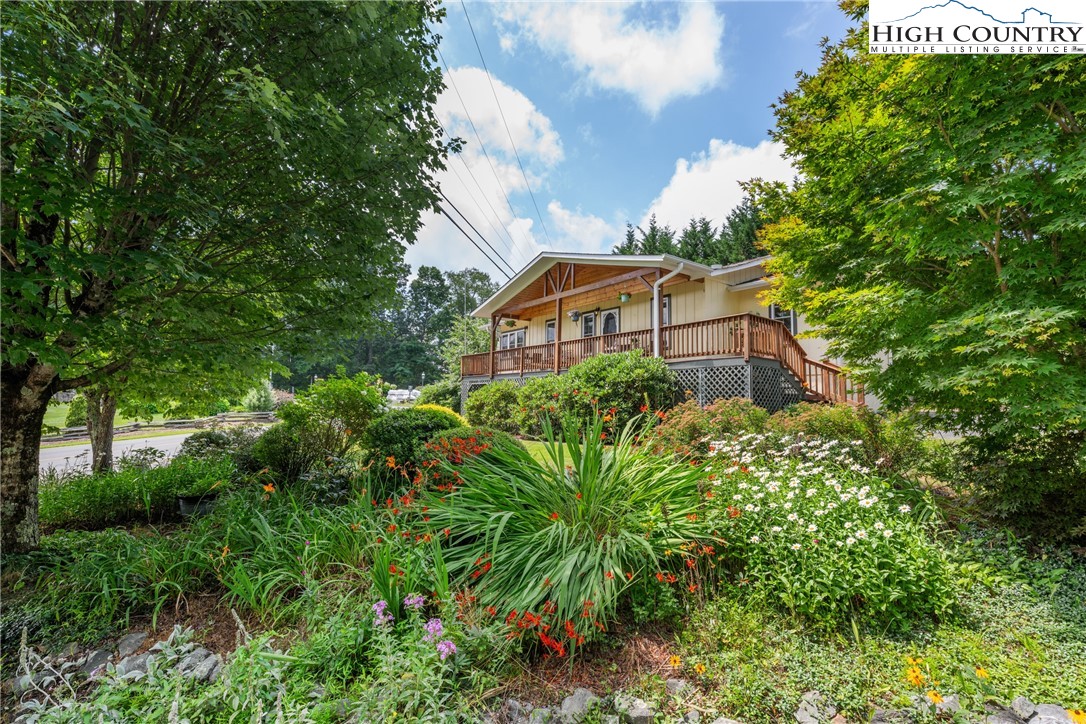 17 Elderberry Loop Property Photo 37