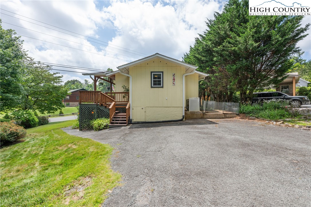 17 Elderberry Loop Property Photo 44