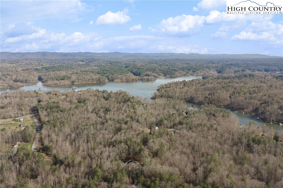 458 Jim Caudill Road Property Photo 13