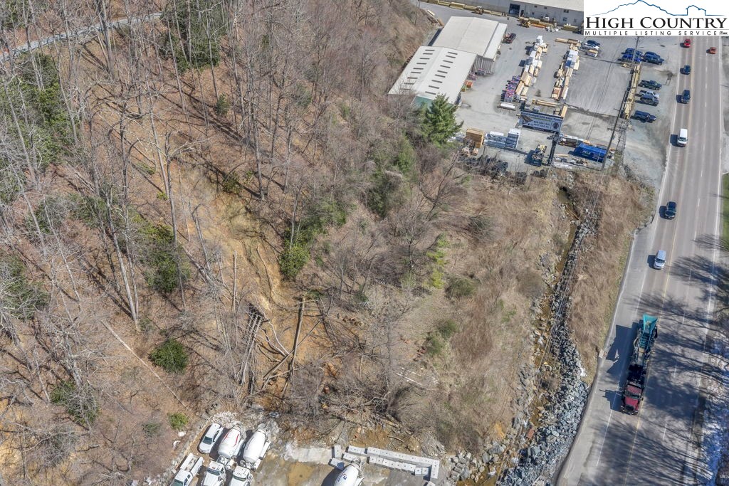 Tbd Nc Highway 105 S Property Photo 8