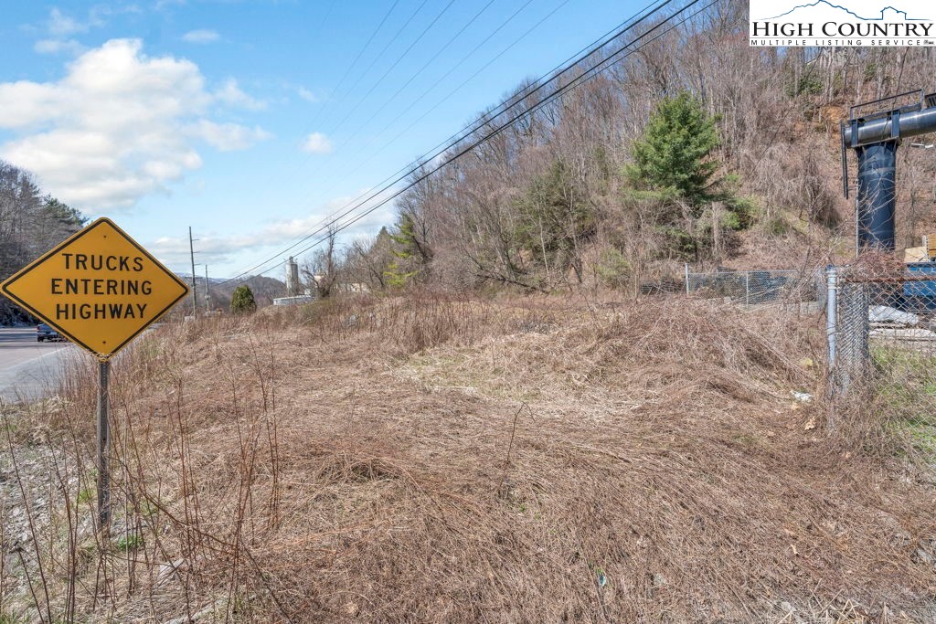 Tbd Nc Highway 105 S Property Photo 13