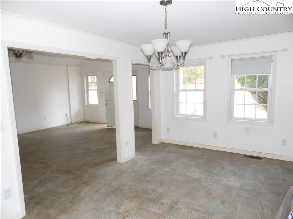 232 Riverview Drive Property Photo 9
