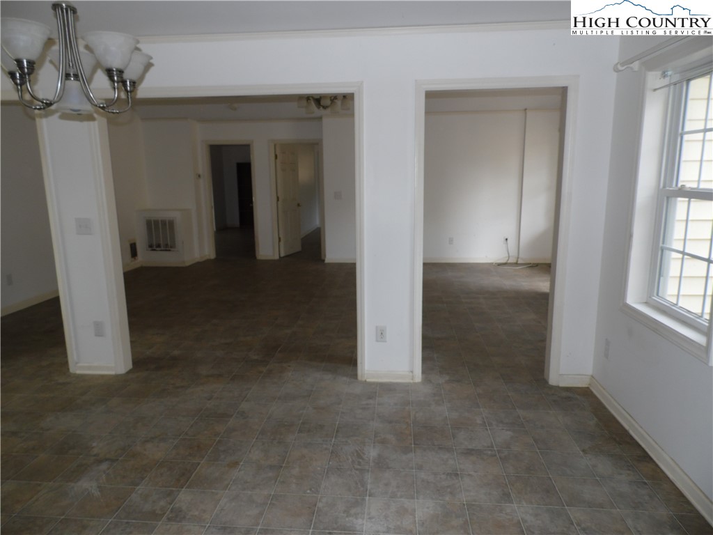 232 Riverview Drive Property Photo 10