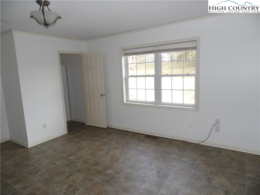 232 Riverview Drive Property Photo 17