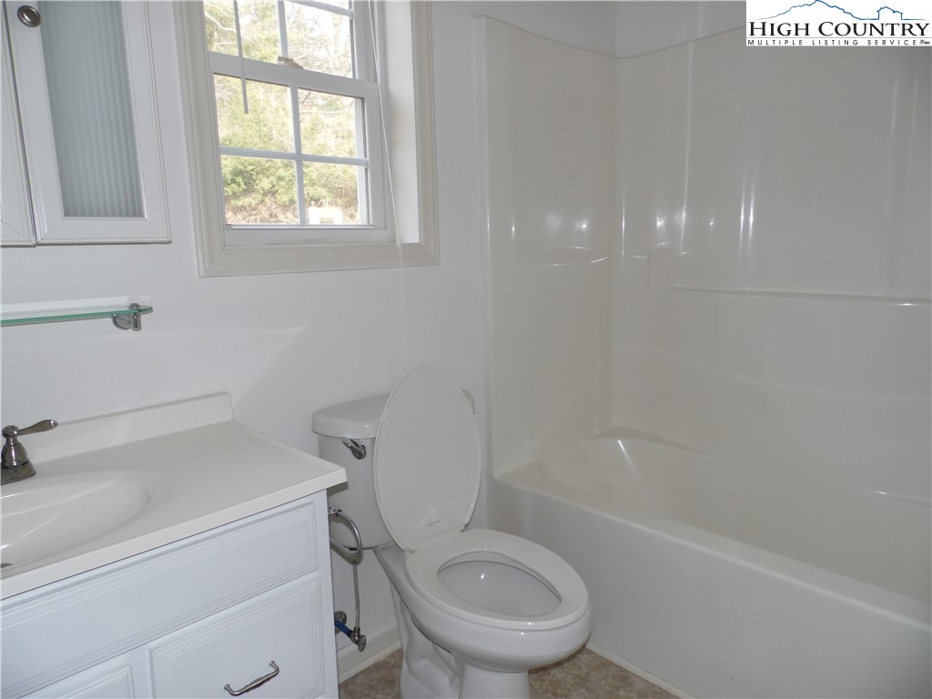 232 Riverview Drive Property Photo 19