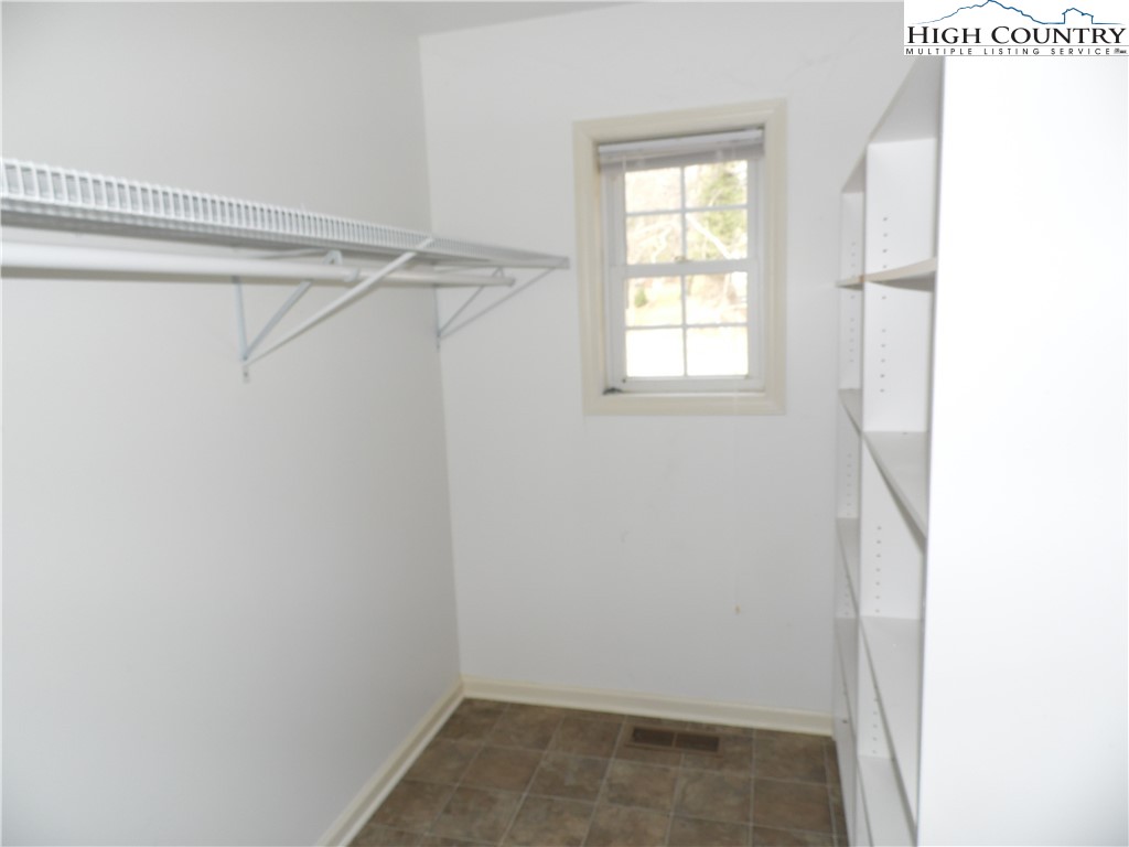 232 Riverview Drive Property Photo 20