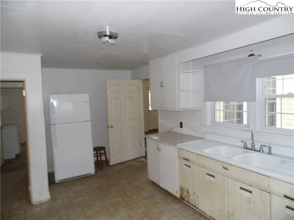 232 Riverview Drive Property Photo 22