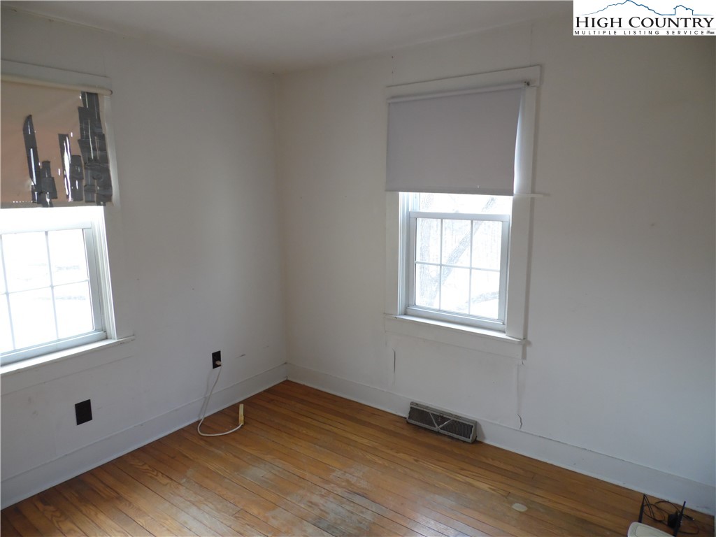 232 Riverview Drive Property Photo 23