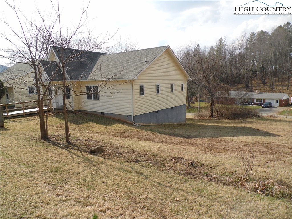 232 Riverview Drive Property Photo 37
