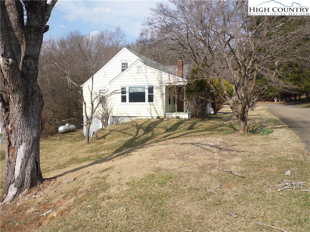 232 Riverview Drive Property Photo 40