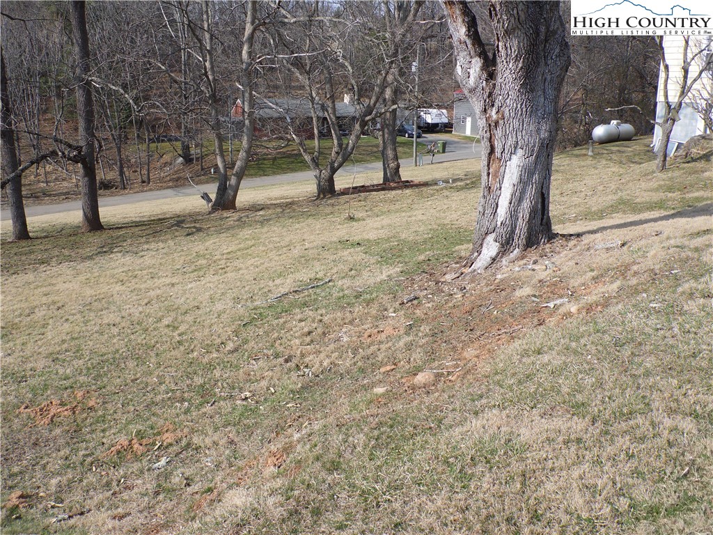 232 Riverview Drive Property Photo 41