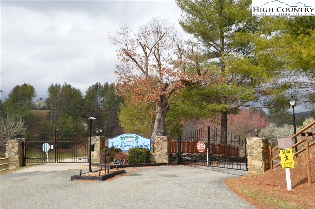 Lot #9 Isabel Way Property Photo 4