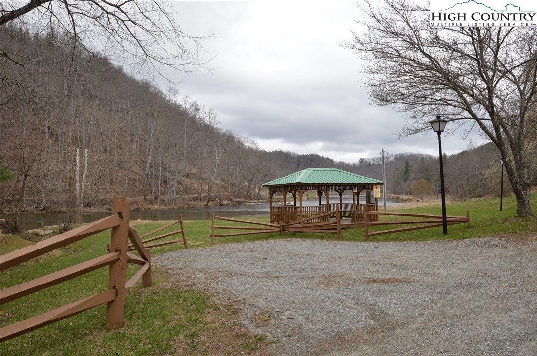 Lot #9 Isabel Way Property Photo 15