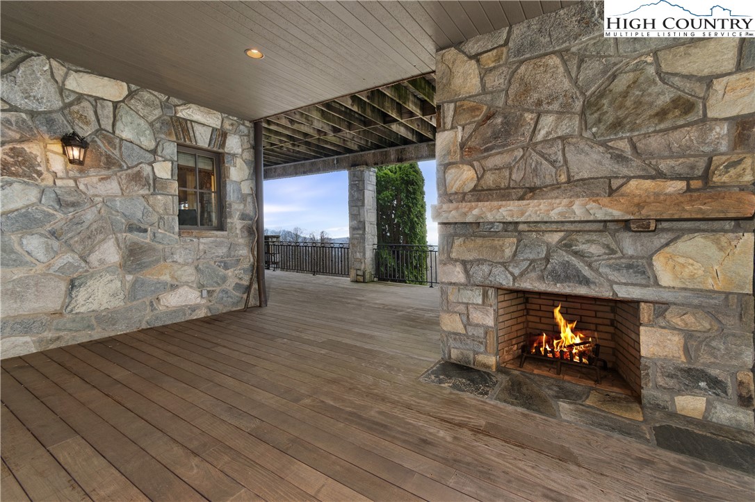 733 Dogwood Lane Property Photo 46