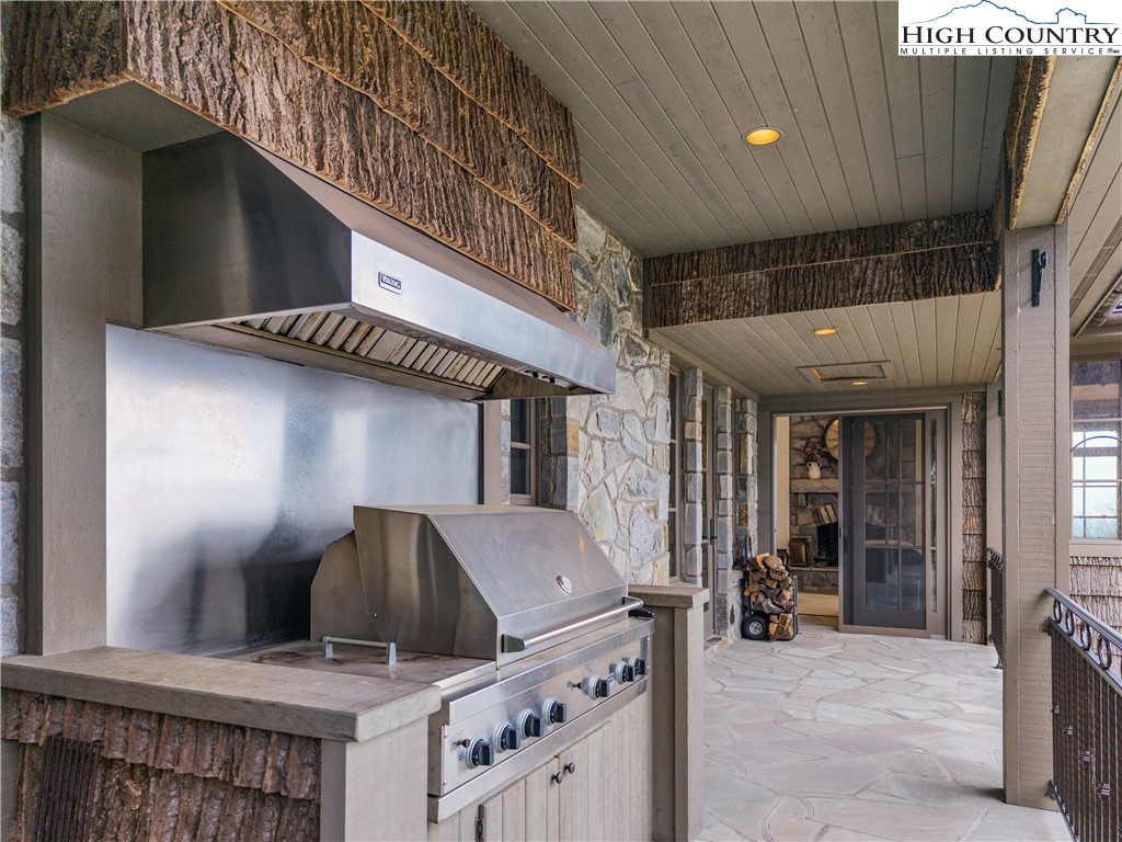 733 Dogwood Lane Property Photo 49