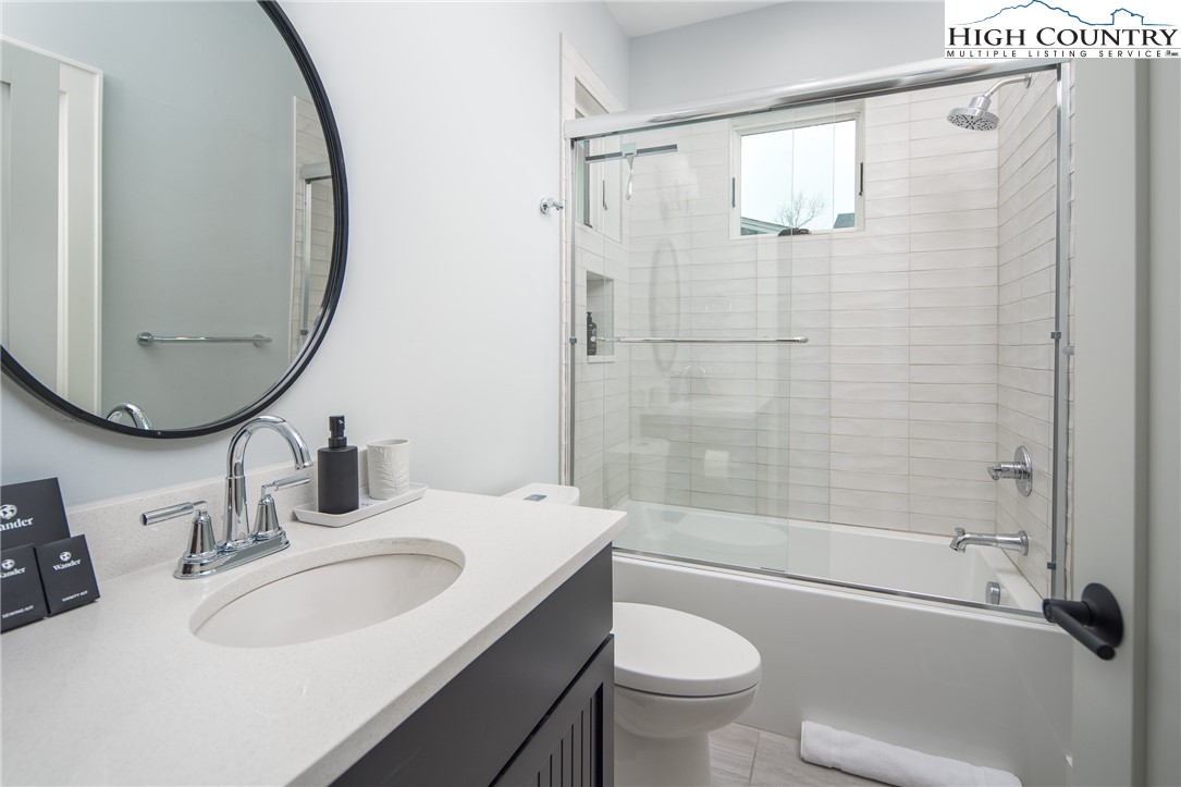 227 Calico Court Property Photo 19