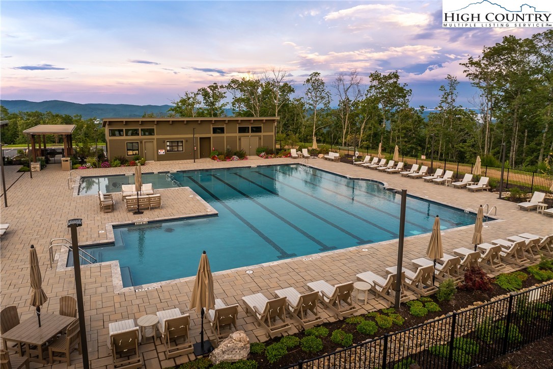 227 Calico Court Property Photo 46