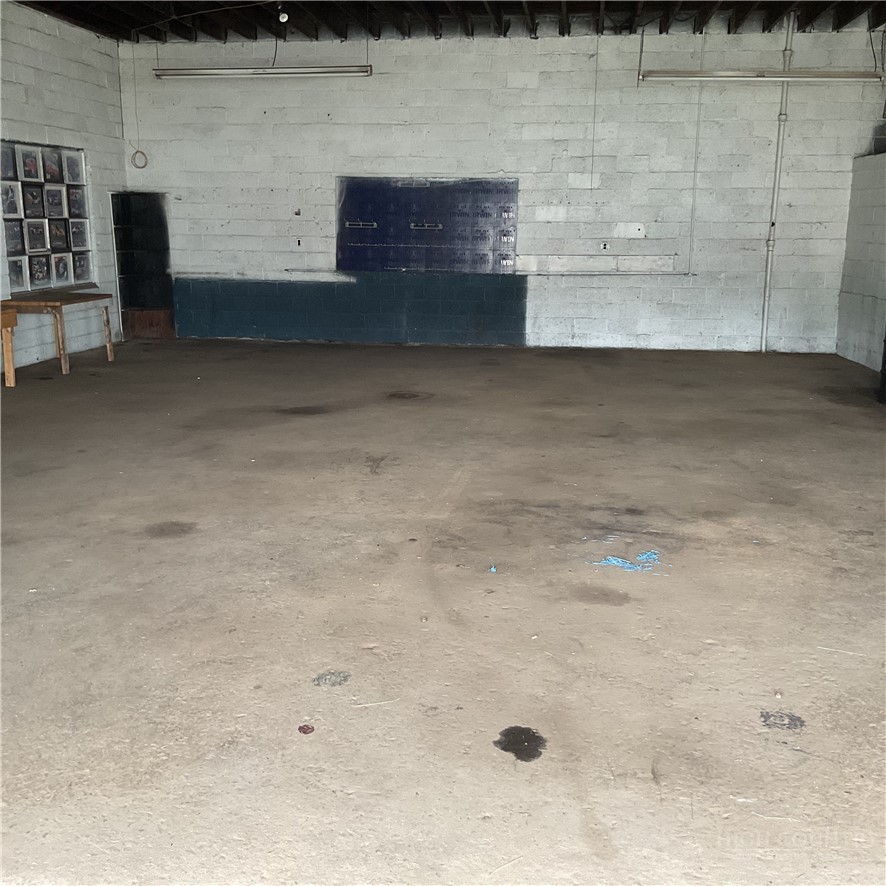 80 N Main Street Property Photo 18