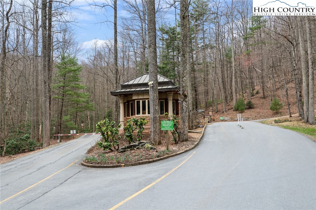 Lot 8 Upper Rainbow Ridge Drive Property Photo 5