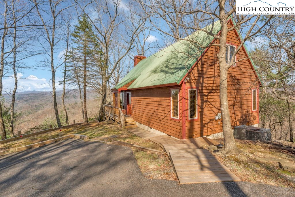 2095 Elk Ridge Road Property Photo 5