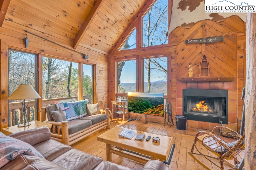 2095 Elk Ridge Road Property Photo 14