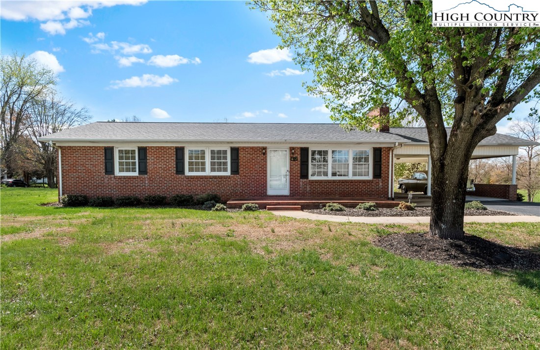 612 E Main Street Property Photo 1