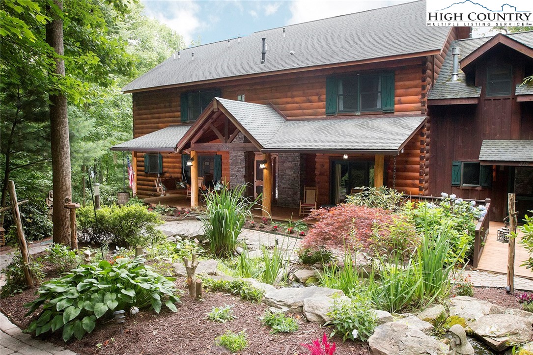 315 Lazy Bear Trail Property Photo 3