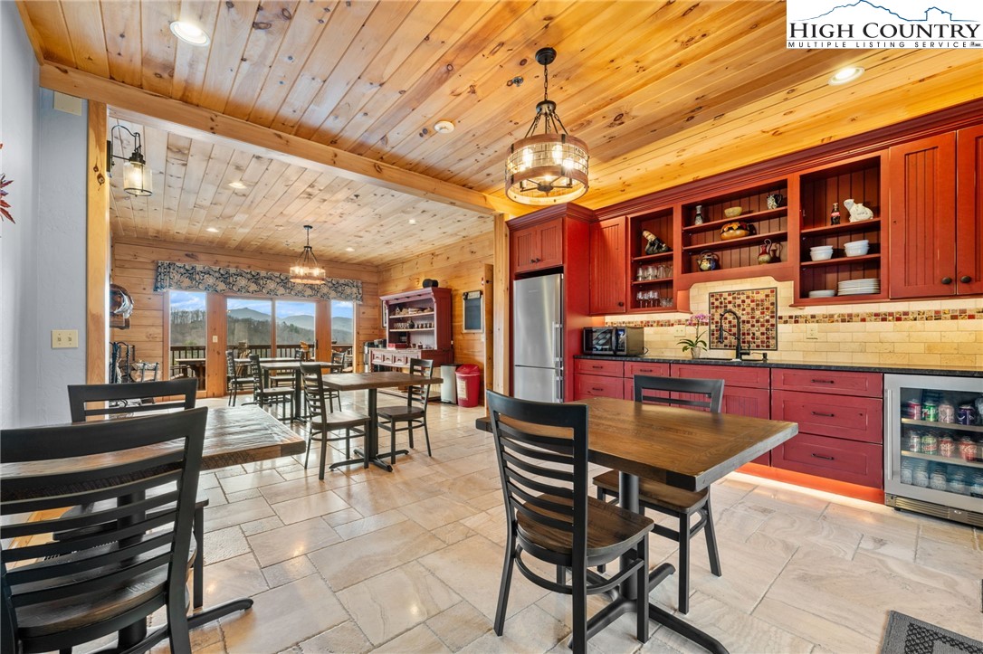 315 Lazy Bear Trail Property Photo 14