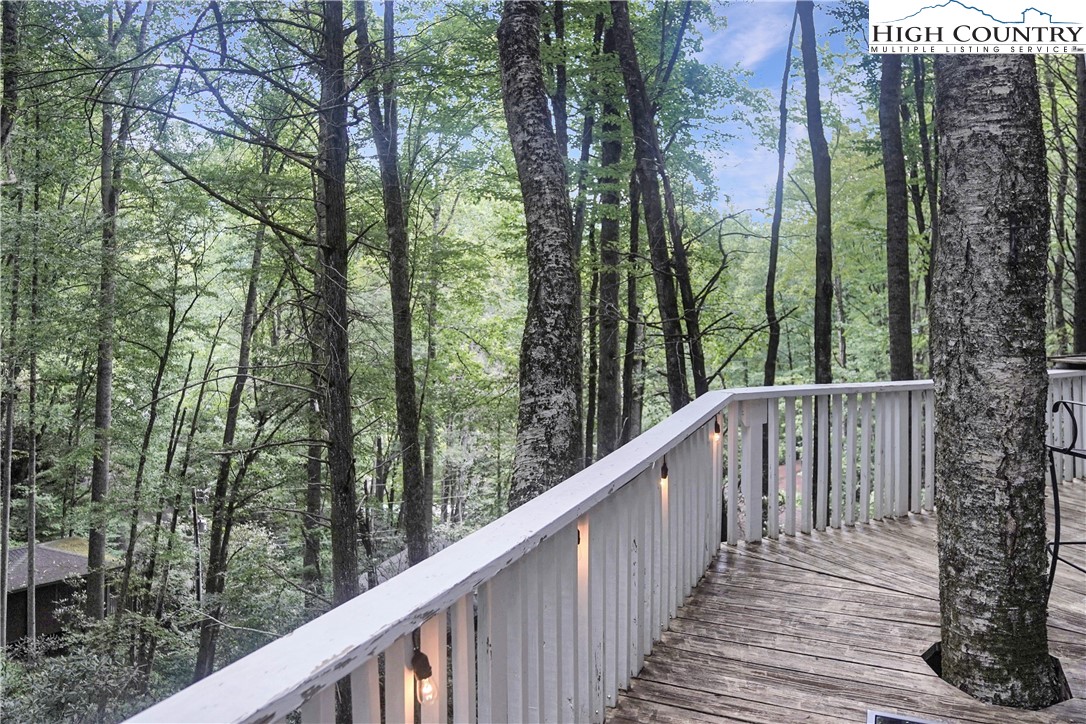 560 Laurel Ridge Road Property Photo 25