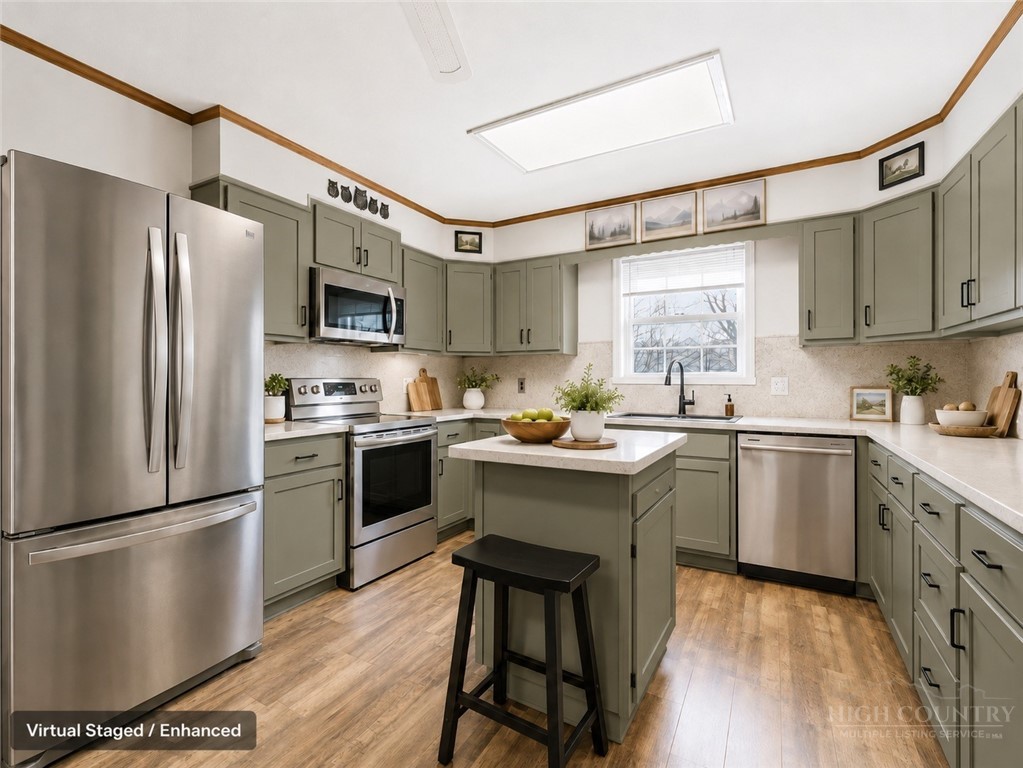 323 Sugar Tree Lane Property Photo 8