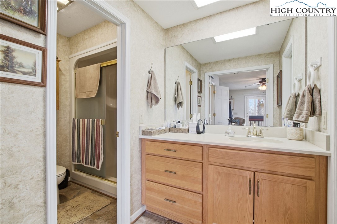 323 Sugar Tree Lane Property Photo 18