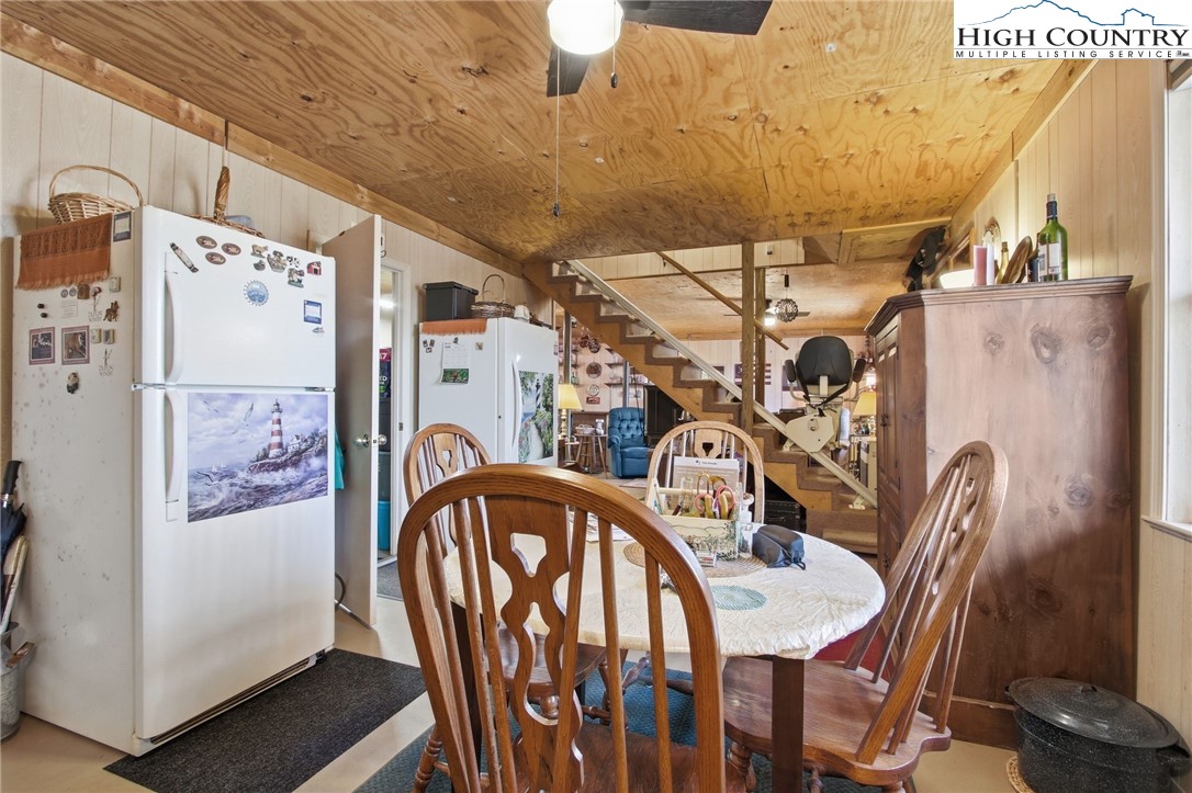 323 Sugar Tree Lane Property Photo 29
