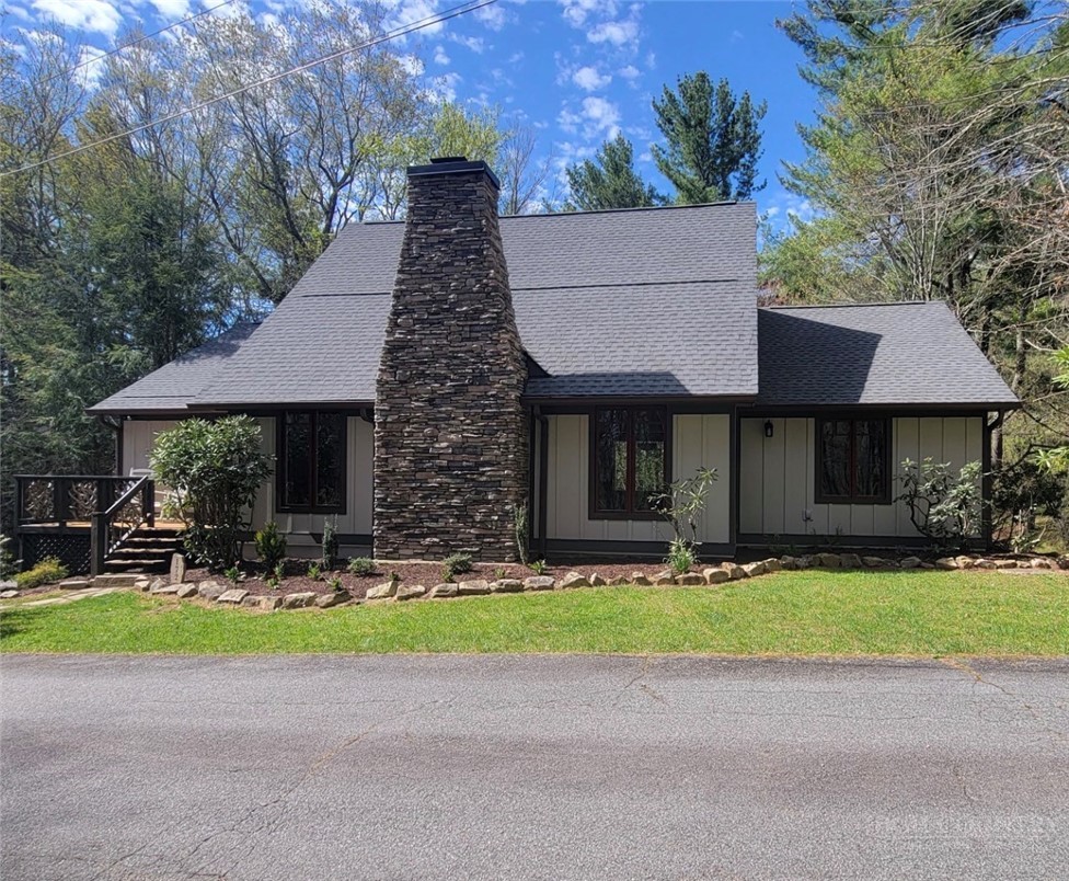 172 Yarrow Lane Property Photo 1
