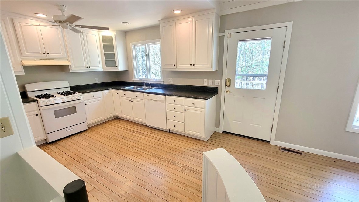 172 Yarrow Lane Property Photo 8