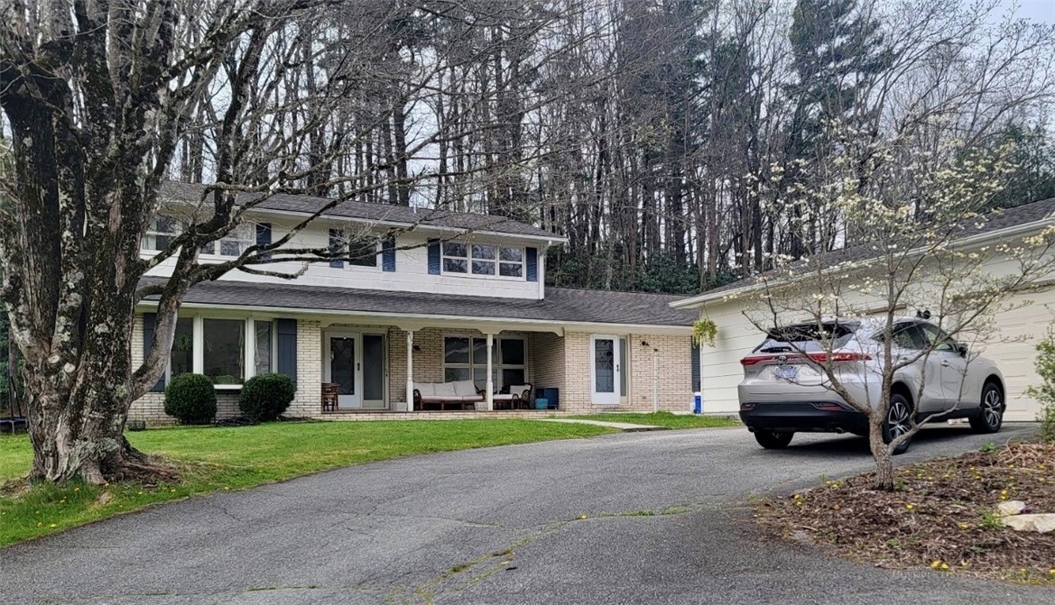 410 Poplar Hill Drive Property Photo 1