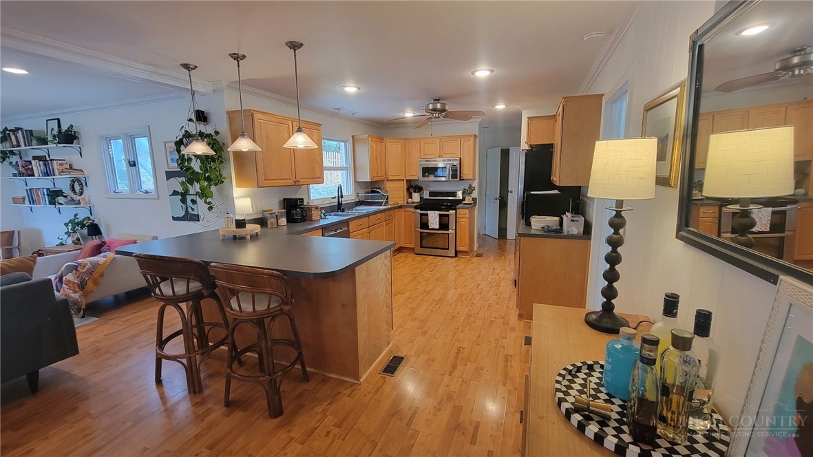 410 Poplar Hill Drive Property Photo 14