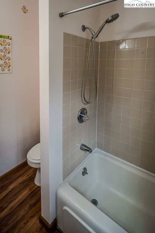 102 N Hickory Lane Property Photo 17