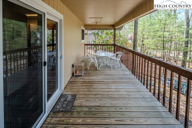 102 N Hickory Lane Property Photo 19