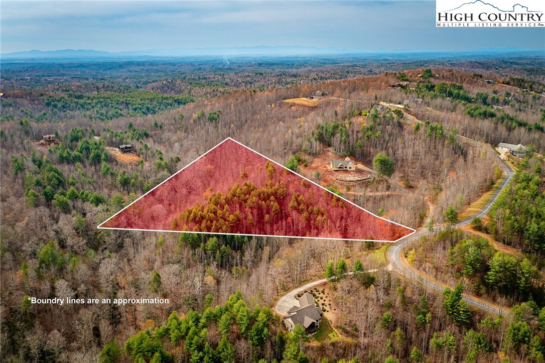 140 Johns Ridge Parkway Property Photo 1
