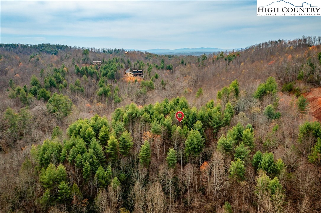 140 Johns Ridge Parkway Property Photo 11