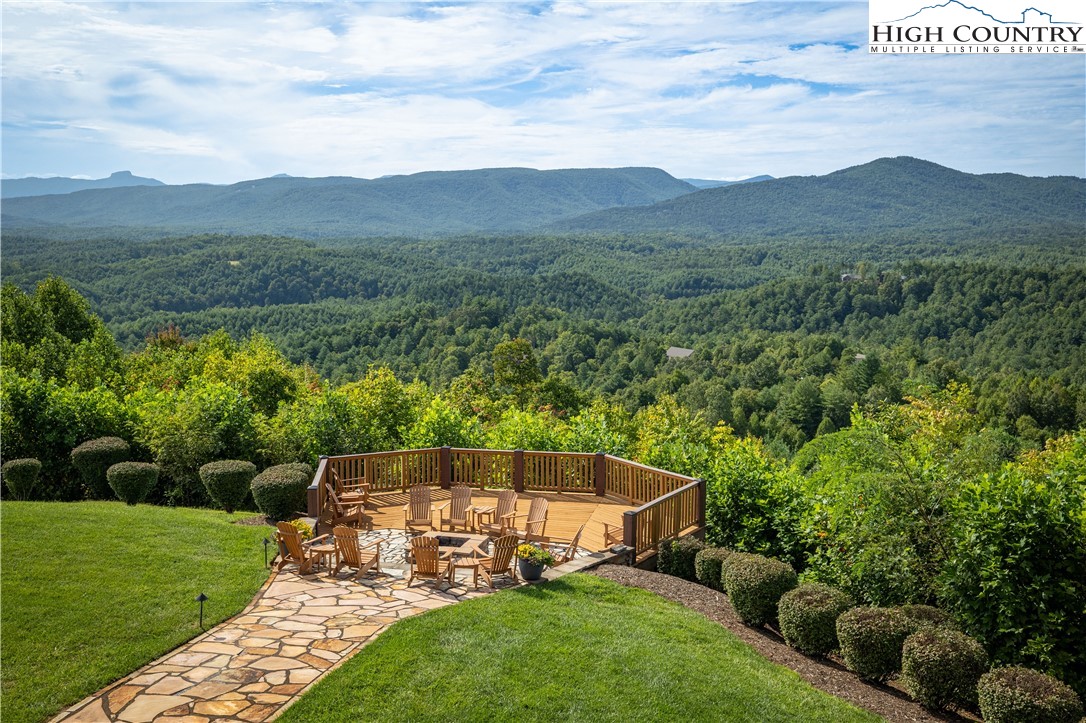 140 Johns Ridge Parkway Property Photo 25