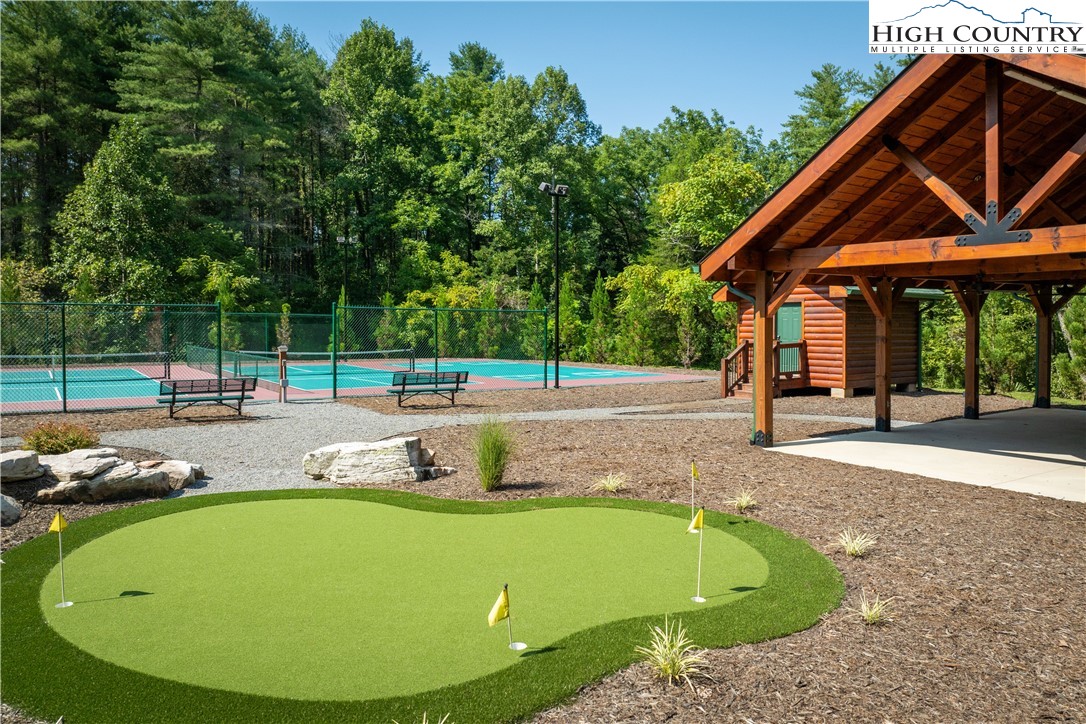 140 Johns Ridge Parkway Property Photo 38