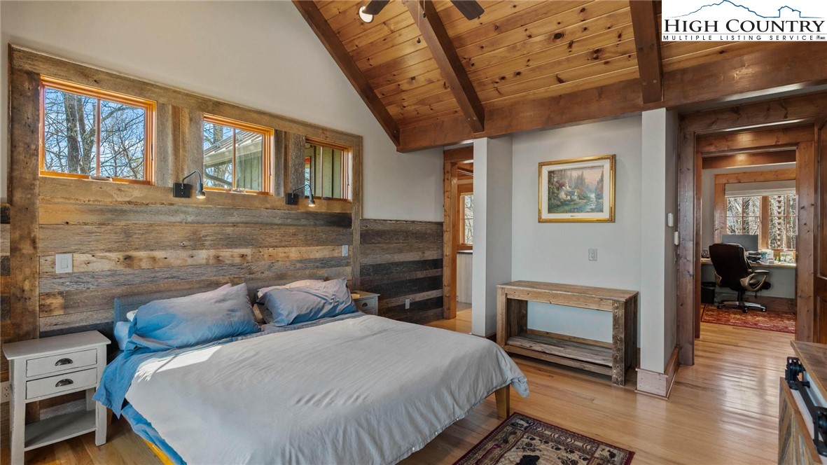 137 Burningbush Trail Property Photo 19