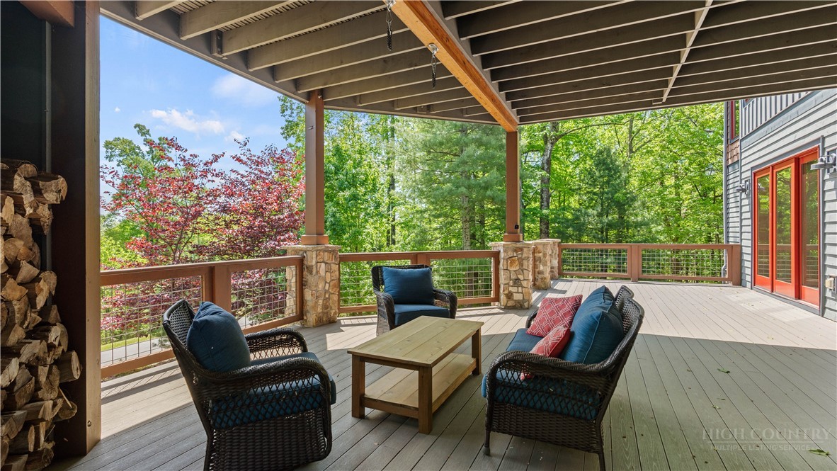 137 Burningbush Trail Property Photo 43