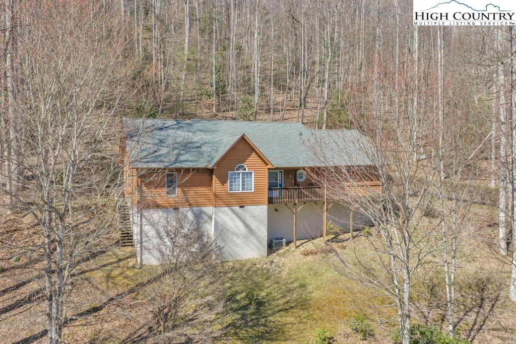 413 Shady Bark Lane Property Photo 1