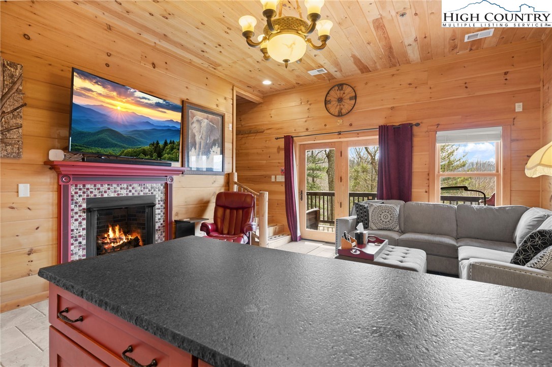 315 Lazy Bear Trail Property Photo 21
