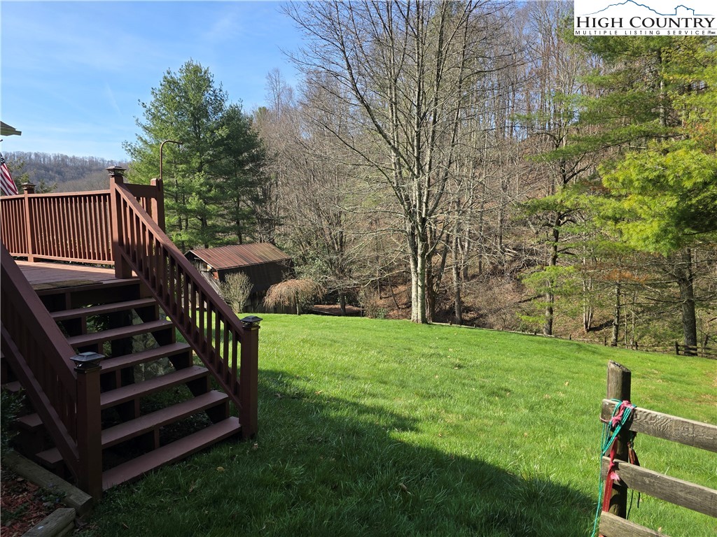 3160 Roundabout Road Property Photo 11
