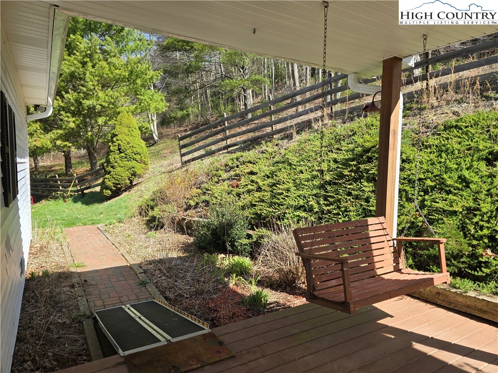 3160 Roundabout Road Property Photo 13
