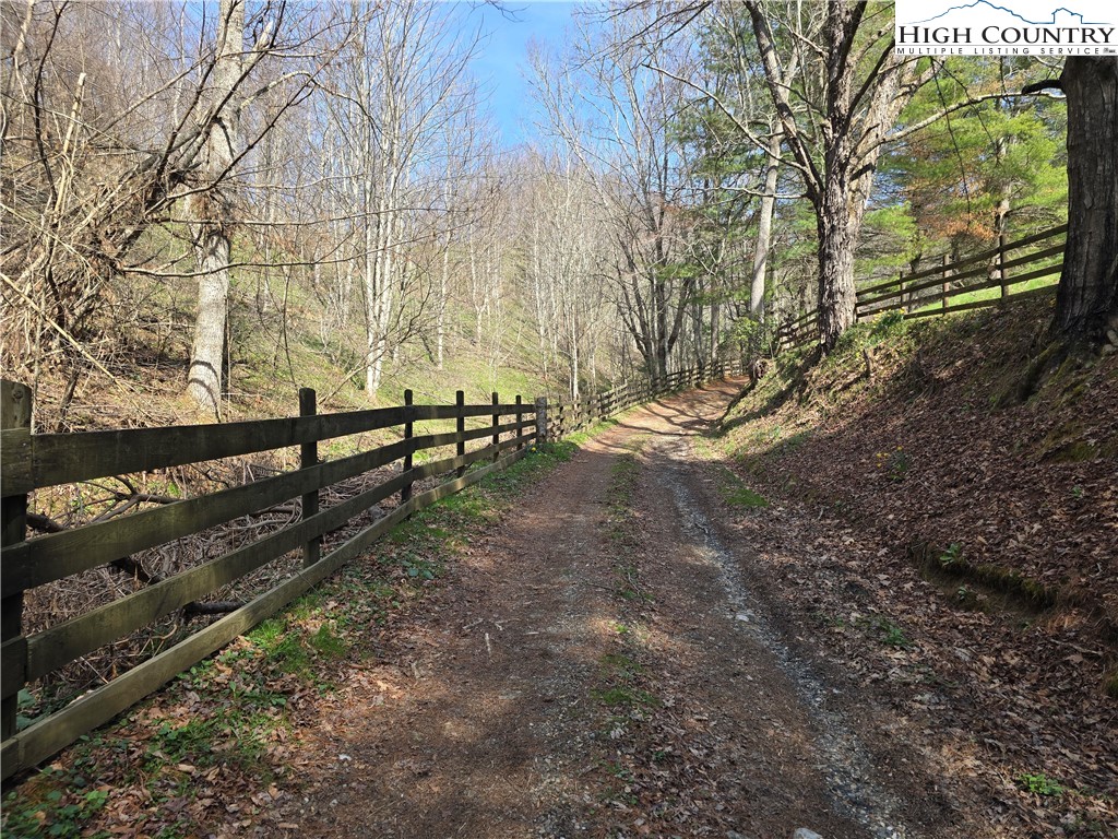3160 Roundabout Road Property Photo 38