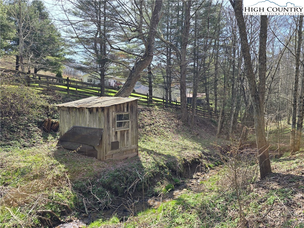 3160 Roundabout Road Property Photo 41